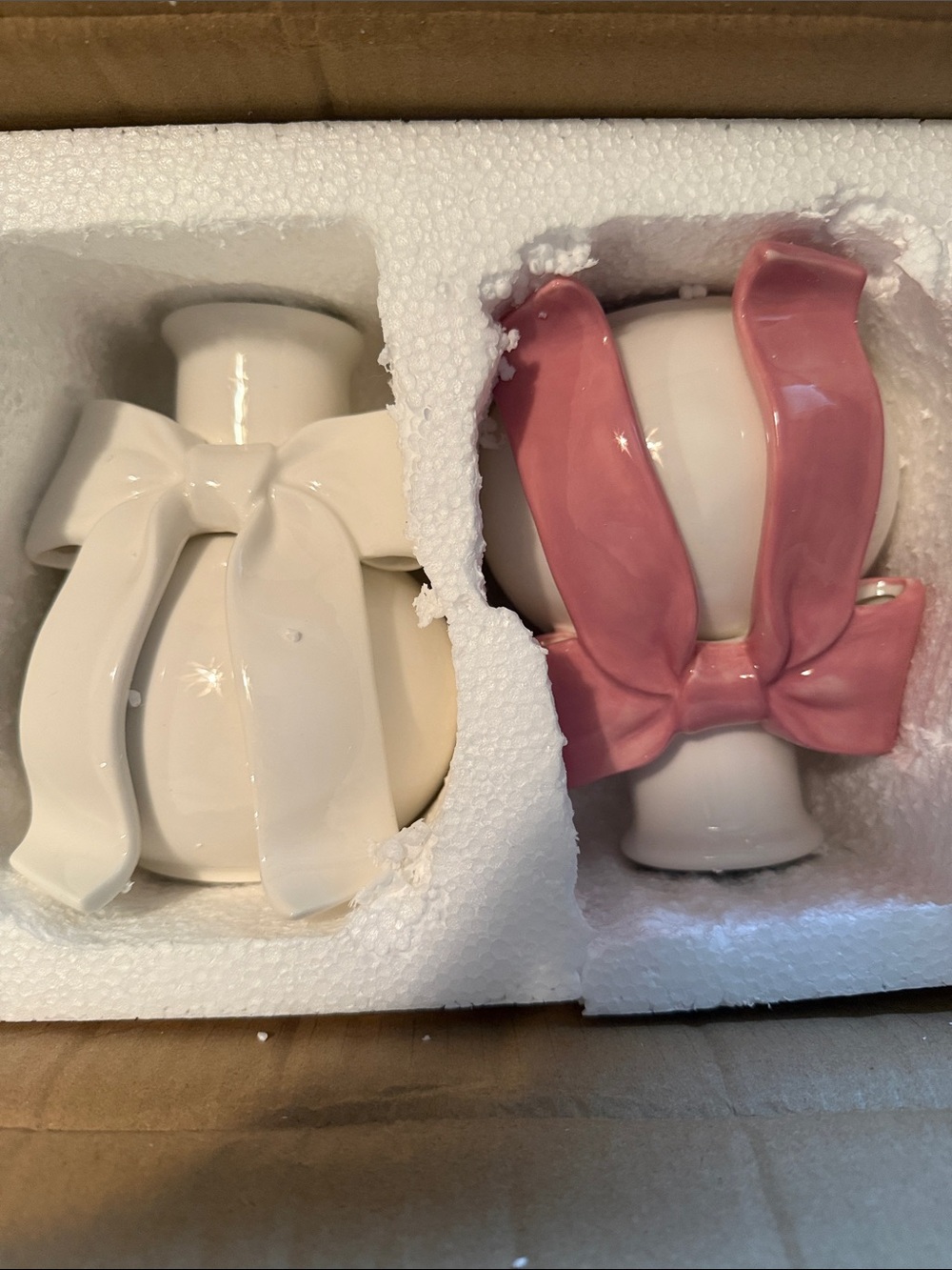 New Decorative Ceramic Bow Vase - Pink & White